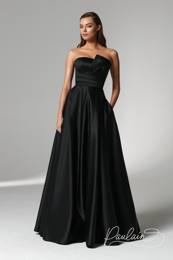 Вечернее черное атласное платье с открытыми плечами в пол - ИМАН | Paulain