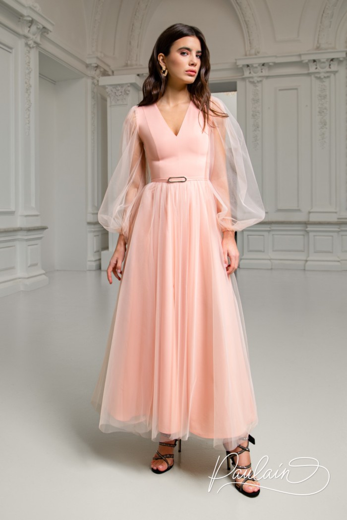 Невероятно воздушное вечернее платье чайной длины с легкими рукавами - ЭЙПРИЛ | Paulain
