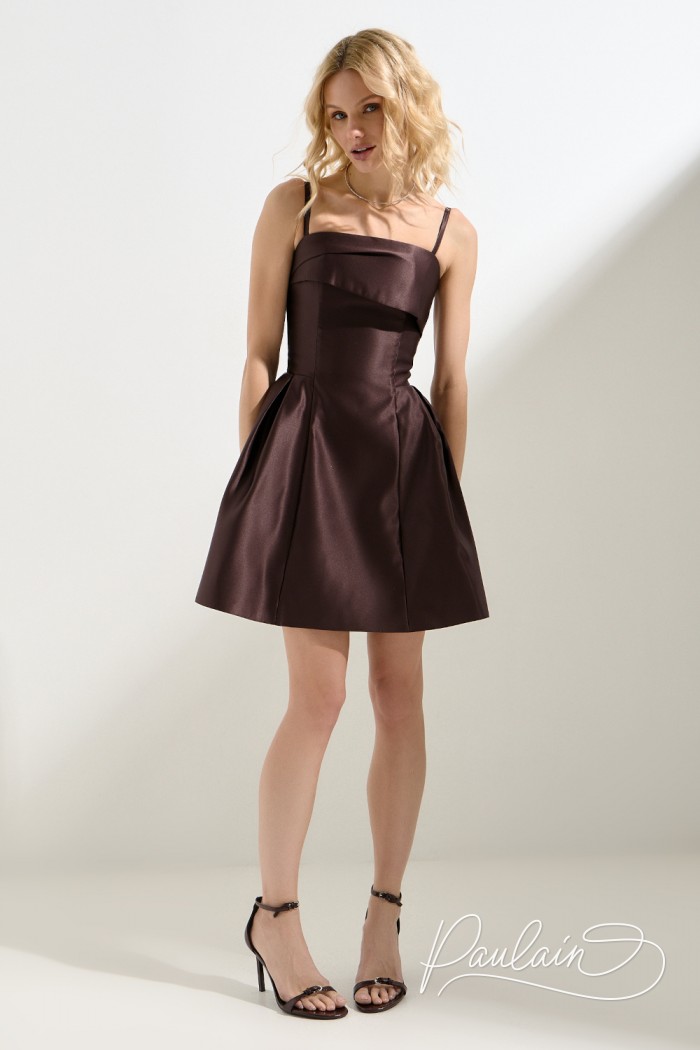 Кокетливое шоколадное платье из атласа без отрезной талии с отворотом-лепестком - ЛУЧШАЯ ПОДРУГА | Paulain